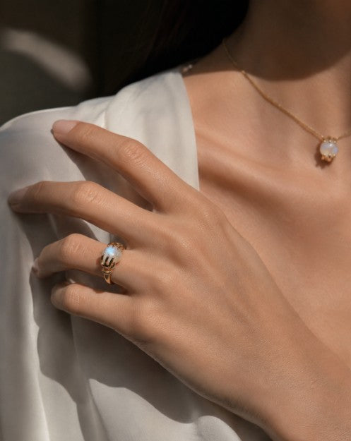 18K Gold Fortuneteller ring